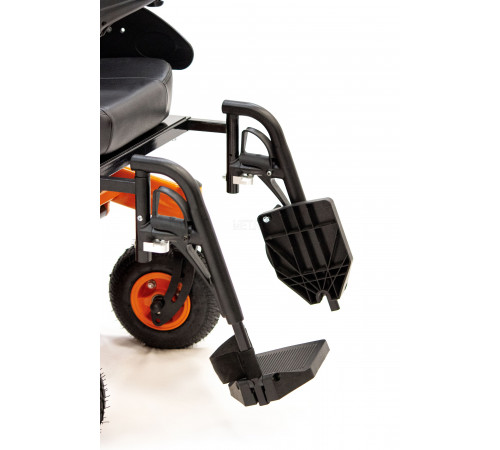 Кресло-коляска электрическая MET Nova