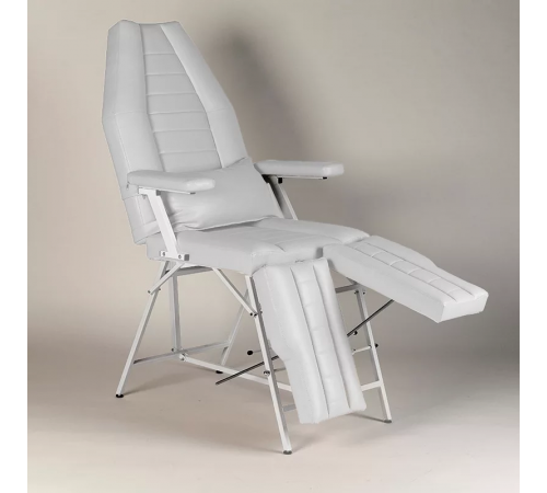 Кресло педикюрное с регулировкой подпятников и высоты